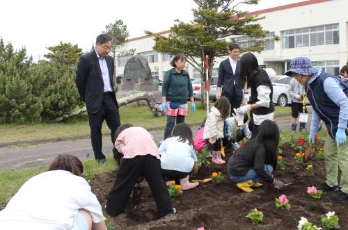 人権の花大津